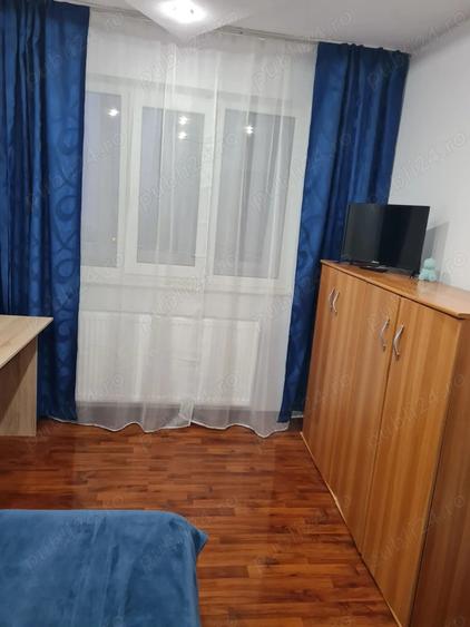 Ofer spre inchiriere apartament cu trei camere, renovat, mobilat si utilat - 2