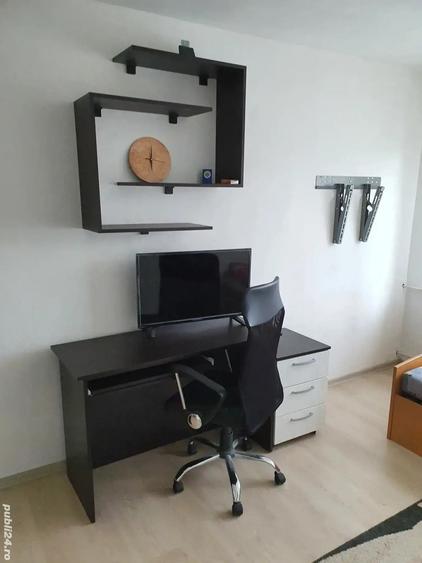 Inchiriez apartament 3 camere - 6