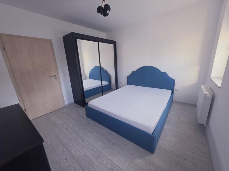 Vand apartament 2 camere open space zona Tractorul langa Isaran - 9