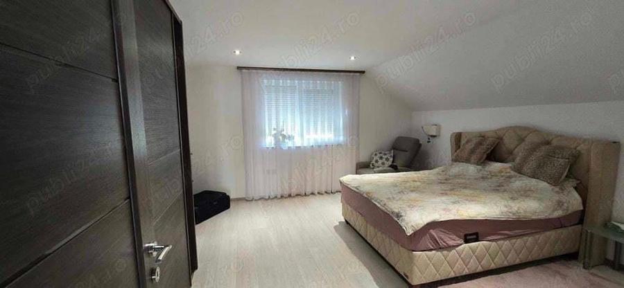 Casa 4 camere de vanzare, Sanmartin, zona str Carmel - 12