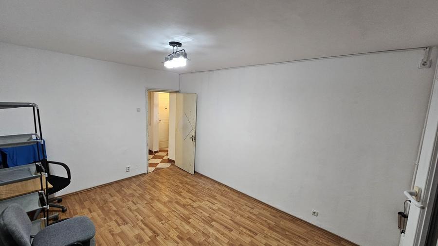 Mihai Bravu - gars, cf1,dec, 3/4, bl.1981 - 33500 euro - 8