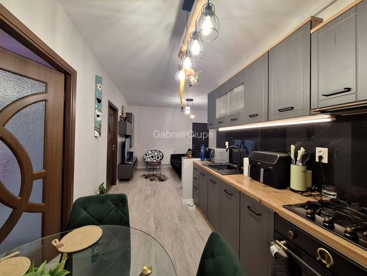Apartament cu 3 camere, 55,6 mp, parcare, zona Parcului Poligon Apartament cu 3 camere, 55,6 mp, parcare, zona Parcului Poligon