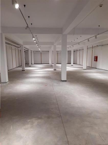 Spatiu Comercial - 300 mp - Showroom  - Servicii - 8