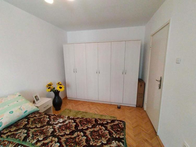 Vand ap 3 camere Spital Judetean - 1