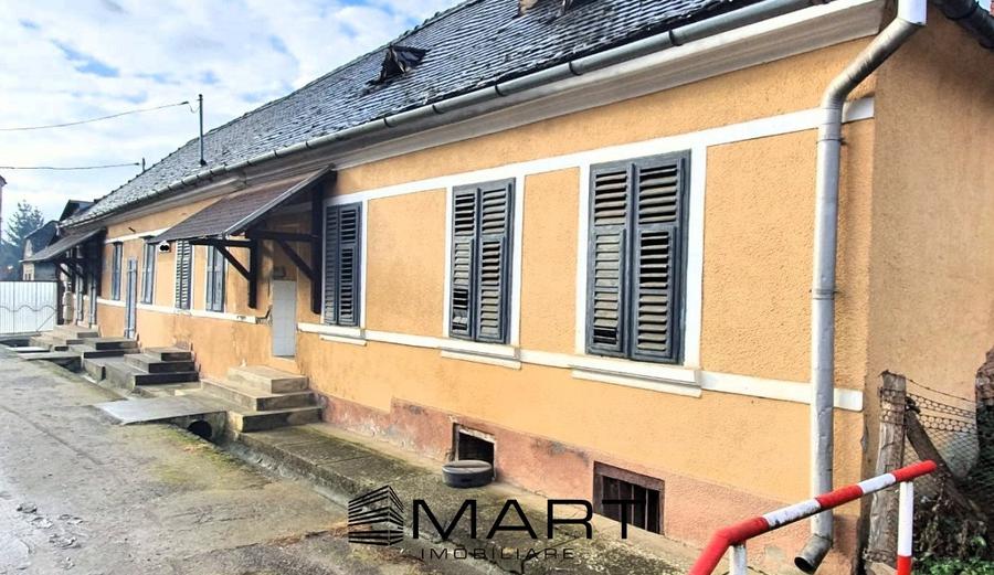 Cladire mixta 250 mp teren 738 in Smig - 1