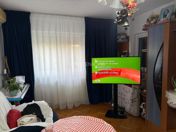 VANZARE AP 2 CAM DEC
