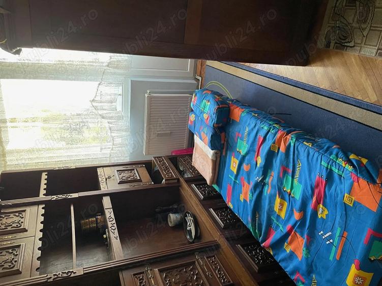 Inchiriez Apartament 3 camere dec. et 1 zona M. Viteazu - 1