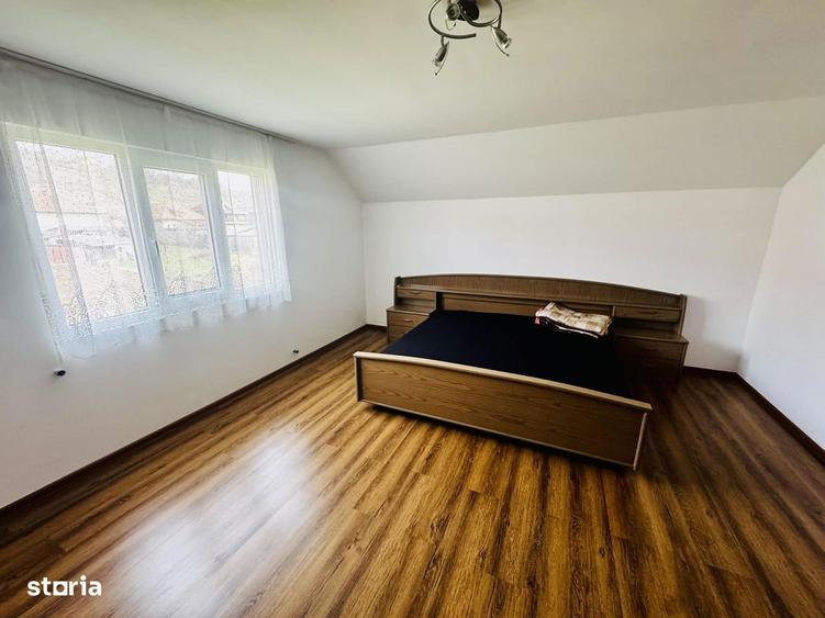 Casa individuala P+M din 2012 de vanzare in Jibou zona linistita - 2