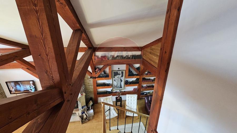 Vila de lux cu 4 camere de vanzare in Campulung Moldovenesc, Suceava - 26