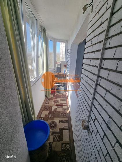 3 Camere la 3 minute Metrou Crangasi- Parc - Bloc Reabilitat - 13