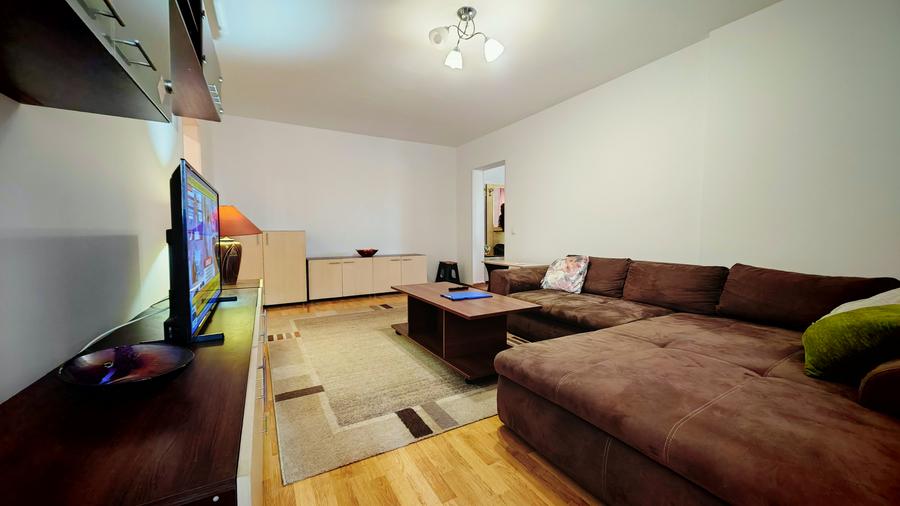 Parcul Tineretului | intrarea Lumea Copiilor | spatios | bl. anvelopat | parcare - 7