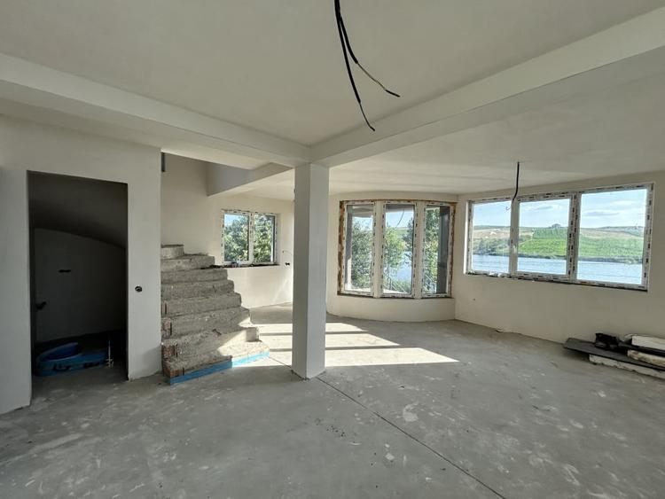 Casa individuala de vanzare Chinteni Lac 180mp utili plus 250mp teren - 6