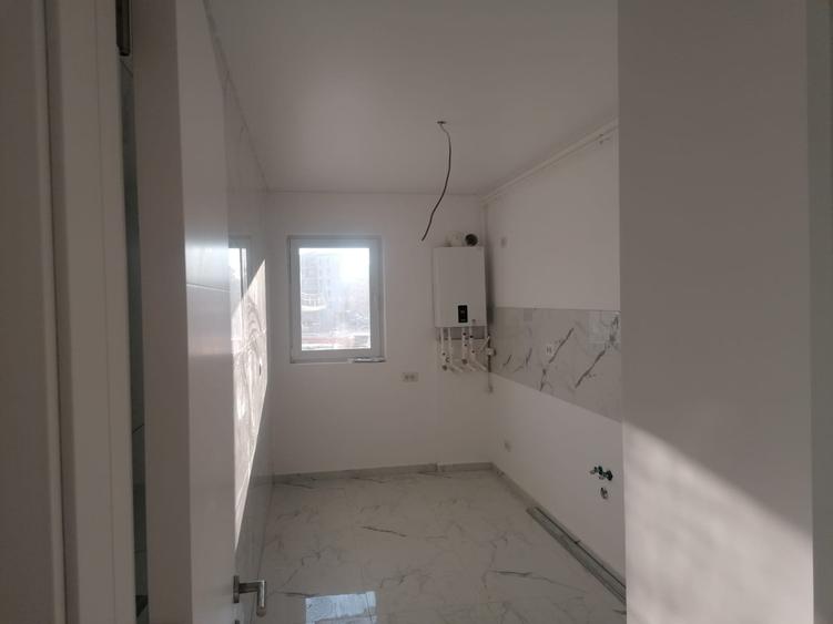 Apartament cu 2 camere decomandat în P-ța Alba Iulia - 9