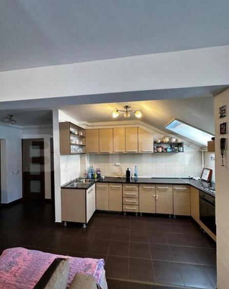 Apartament 3 camere, 84mp, mobilat utilat, scara interioara, - 12