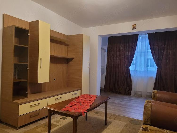 Ofer spre inchiriere apartament 2 camere decomandat - 1