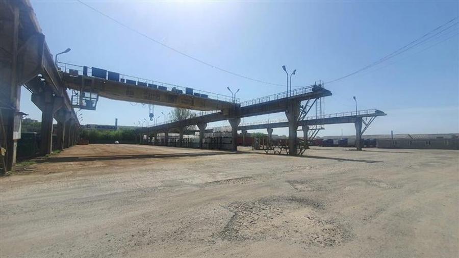 De inchiriat hala industriala, pod rulant, macara - 2