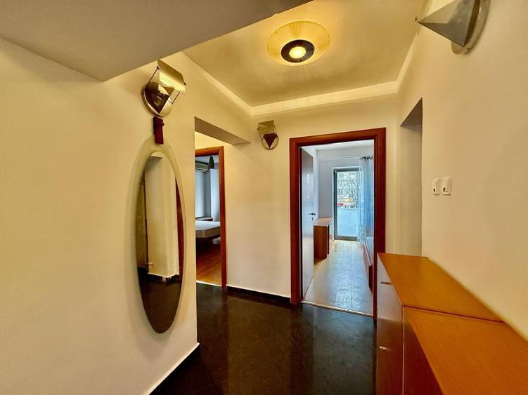 Bulevardul Decebal, stradal, RENOVAT RECENT,metrou Piata Muncii - 2