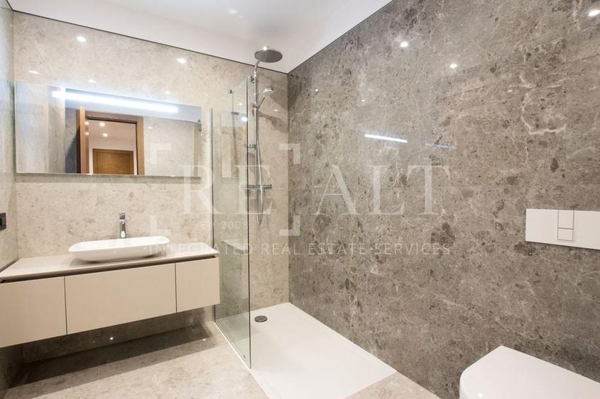 Inchiriere apartament 4 camere | Prima inchiriere, Parcare, Lux | Primaverii - 28