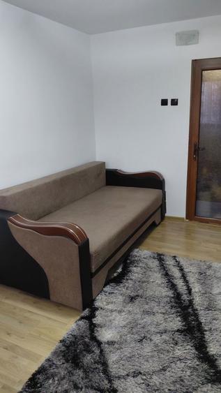 Inchiriez Garsoniera - 3