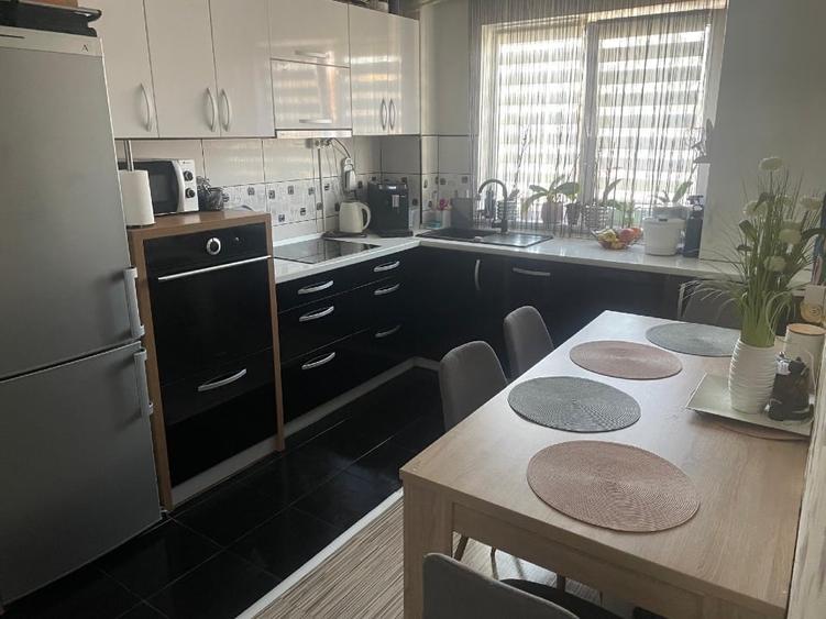 Apartament cu 2 camere complet mobilat si utilat - 1