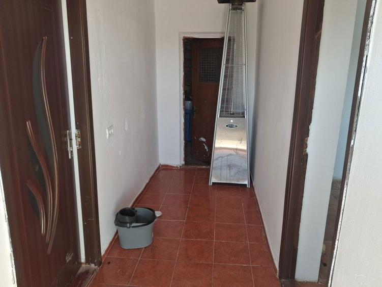 Vand casa batraneasca (locuibila) - 6