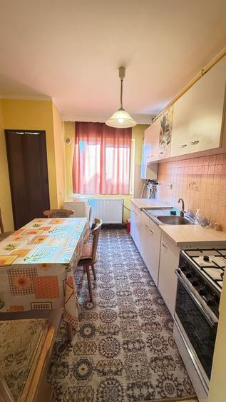 ZONA GARA, apartament 3 camere mobilat si utilat! - 1