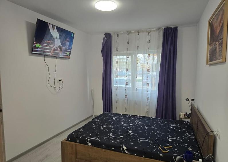 P-ta Victoriei-Ap. 2 cam, mob/util, excelent pt. investitie - 8