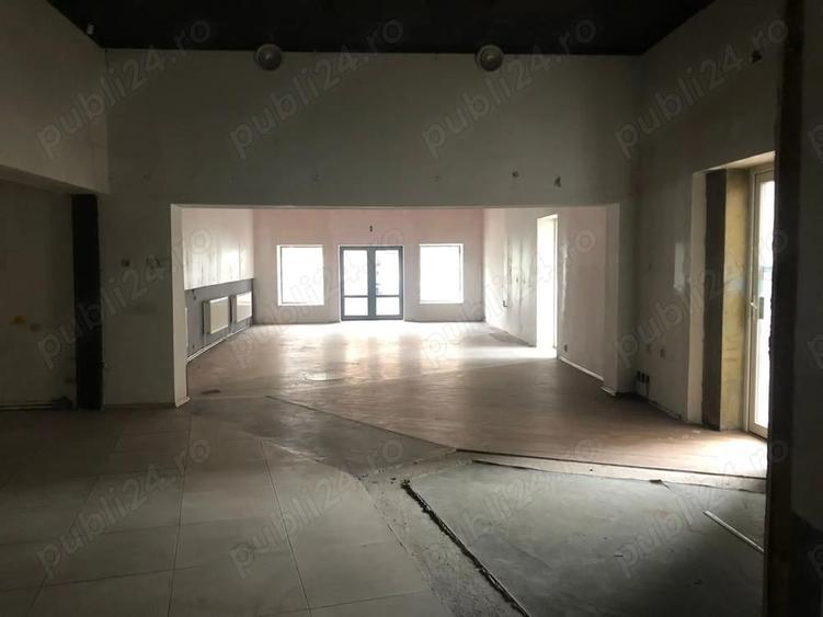 Inchiriez spatiu comercial birouri 180 mp central Campulung Moldovenesc - 4