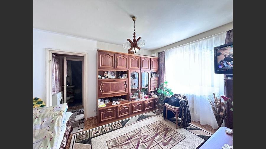 Vanzare apartament 2 camere, etaj intermediar, zona Putna, Manastur - 1