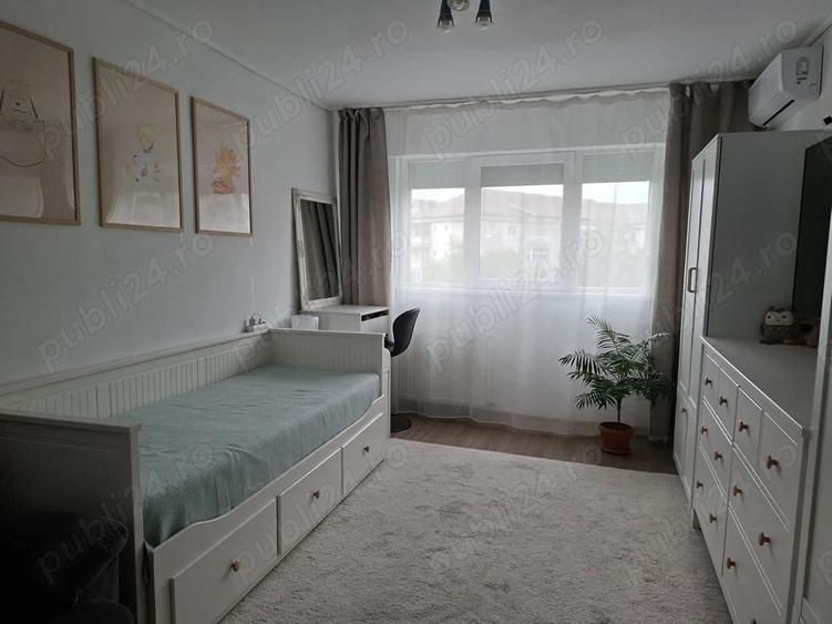 Vand schimb apt mare AN 4 camere, 90 m2, LIFT, Dacia - 7