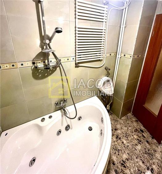 Apartament 3 camere decomandate, etaj 1, str. Narciselor 15, Bacau - 15