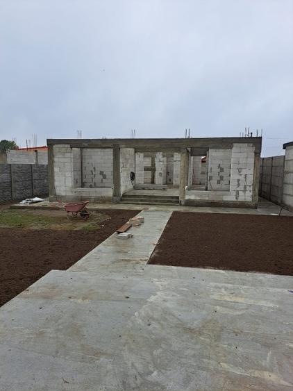 casa in constrtie de vanzare - 3