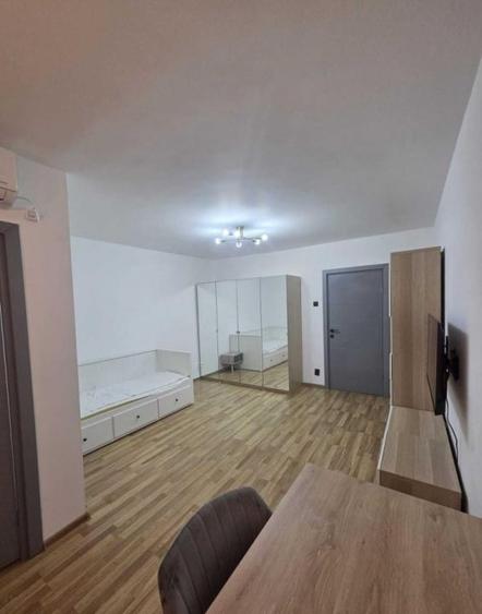 Garsoniera moderna, 30mp, etaj 4/10, Obor – la 5 min de metrou - 1