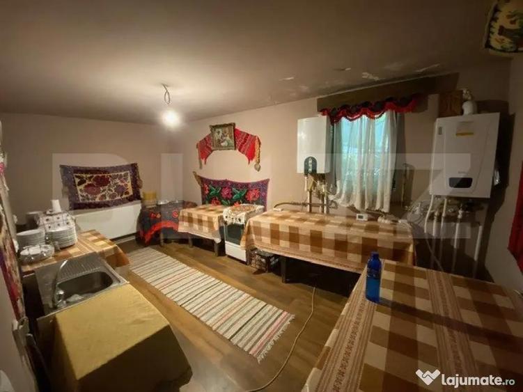 Casa familiala 600 mp, cu 18ari de teren la 7 km de Zalau - 2