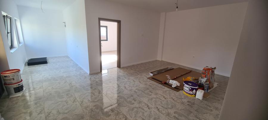 Casă individuală cu 2 camere cu Canalizare în Berceni