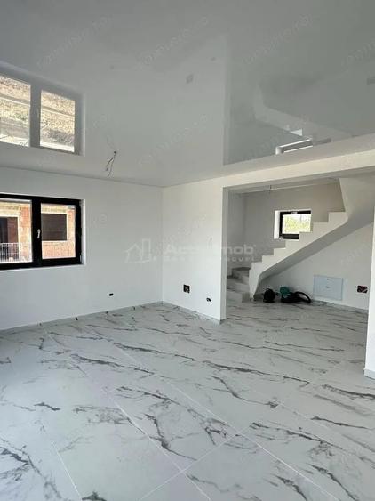 Casă cu Teren 220 Mp în Dărăști-Ilfov