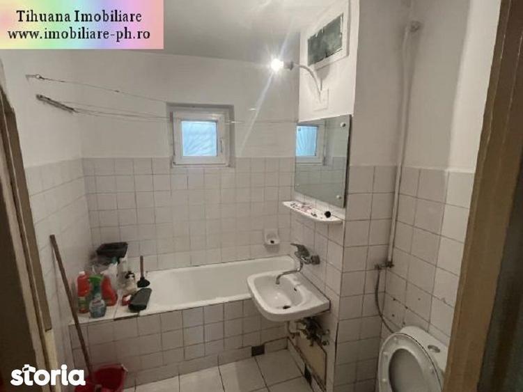 Apartament cu 4 camere decomandat în Republicii