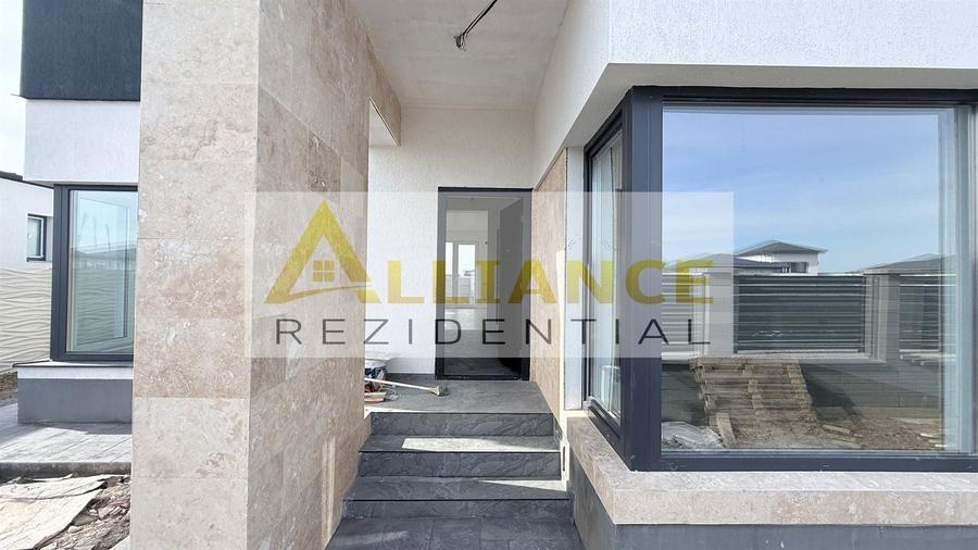 Casa Individuala - 4 camere - 2 bai - 371 mp teren - 5