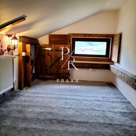 Apartament cu 4 camere semidecomandat, mobilat în Florești
