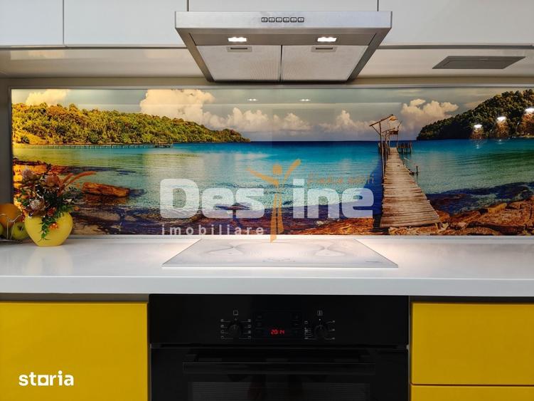 Apartament cu 3 camere decomandat, mobilat în Central