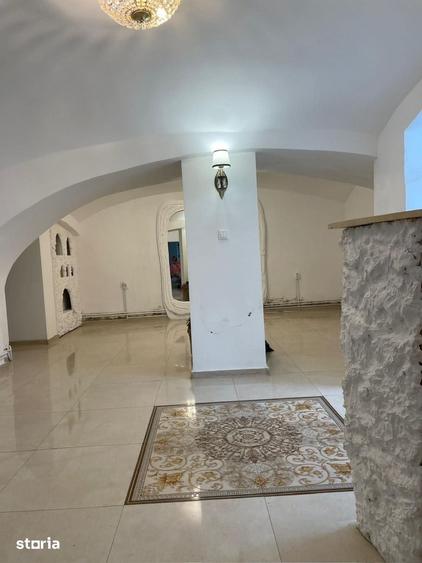 Spațiu comercial, de 60 mp, în Orașul Vechi