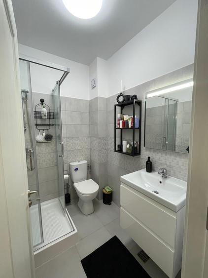 Penthouse cu 3 camere decomandat, mobilat în Tomis Plus