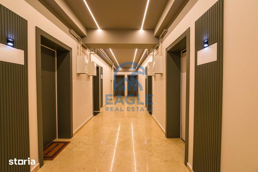 Apartament cu 3 camere decomandat în Sud