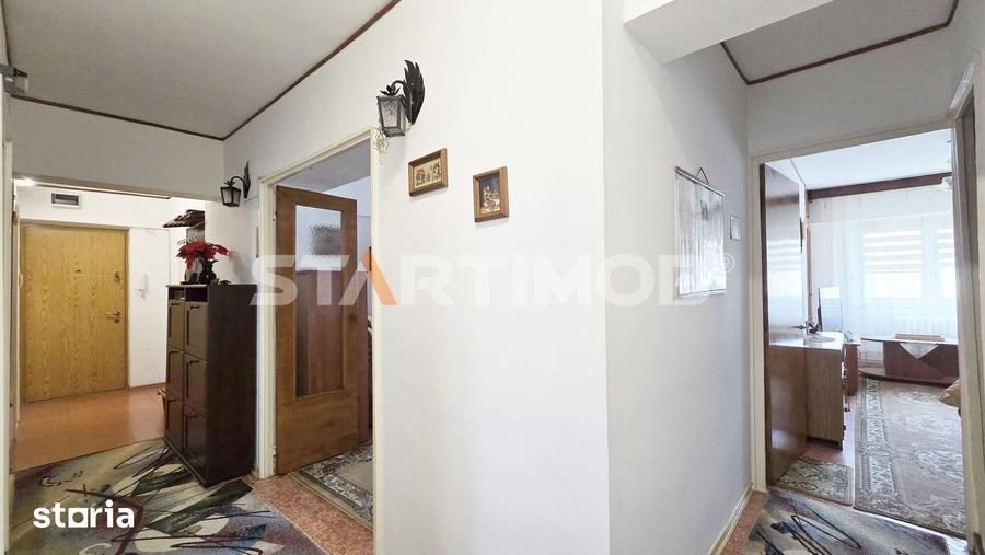 Apartament cu 4 camere decomandat în Griviței