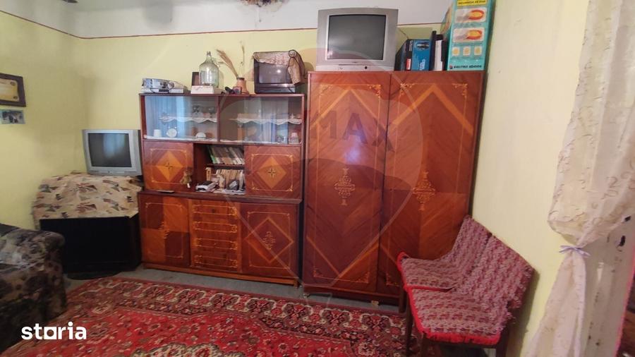 Casă cu 4 camere cu Teren 1710 Mp în Husasău de Tinca