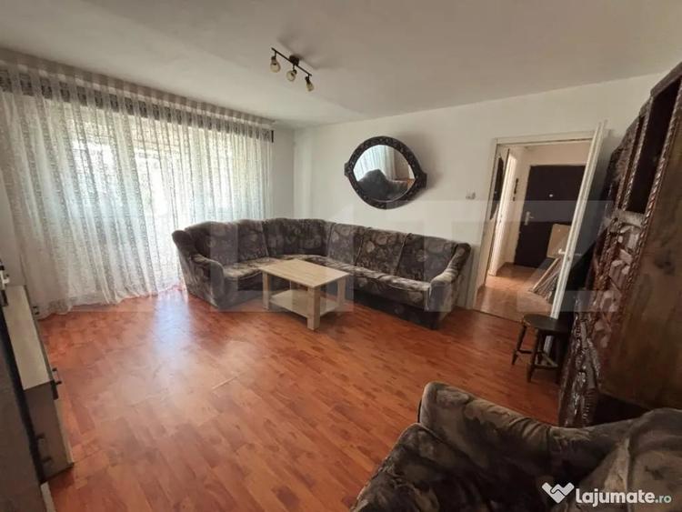 Apartament cu 2 camere semidecomandat în Central