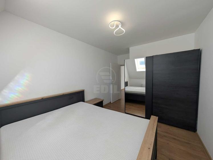Apartament cu 3 camere semidecomandat în Florești