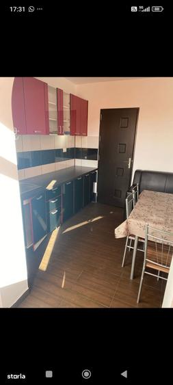 Apartament cu 3 camere decomandat în Ostroveni