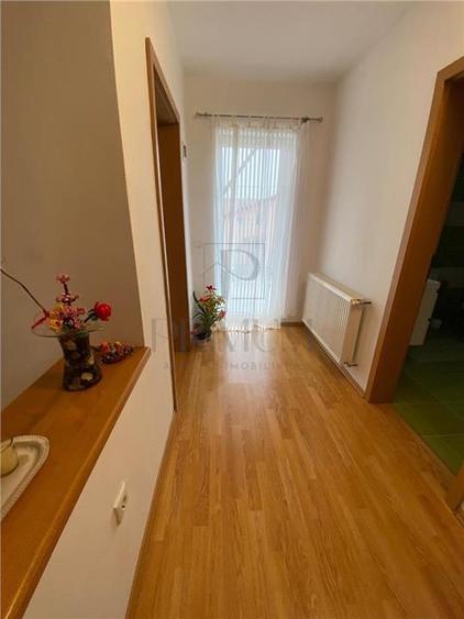 Duplex cu 5 camere cu Teren 300 Mp în Ghiroda
