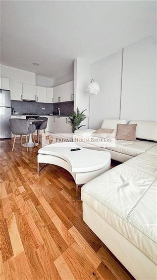 Apartament cu 2 camere semidecomandat, mobilat în Băneasa